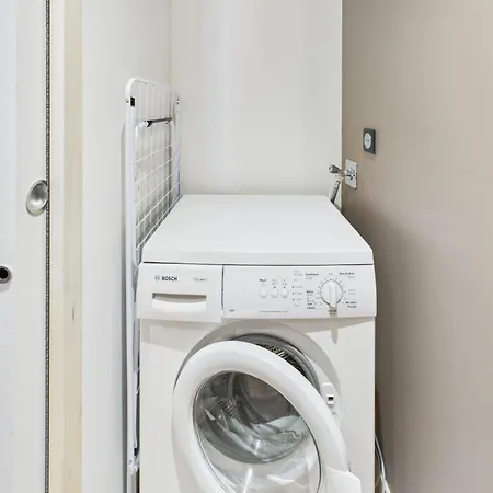 Apartament Chic T2 Renove Au Coeur De A 2 Min De Jaude !